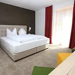 Alpinhotel 3*