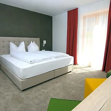 Alpinhotel 3*