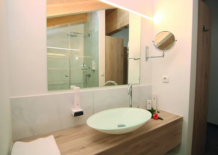 Alpinhotel Hotel